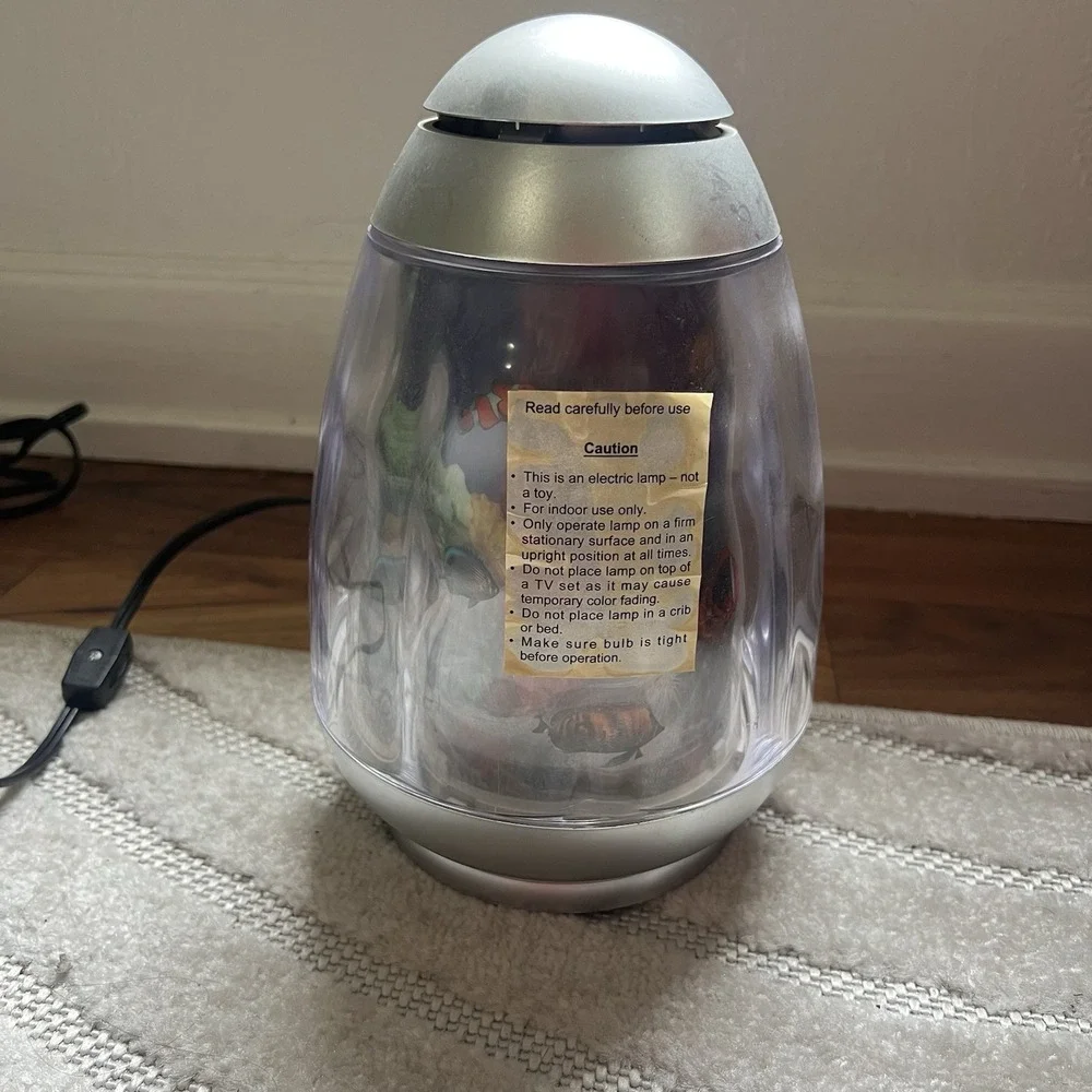 VTG 2005 Rabbit Tanaka Y2k Rotating Tropical Fish Aquarium Motion Lamp Decor